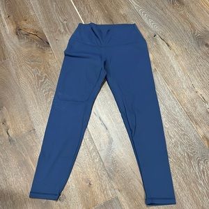 Lululemon grey size 8 leggings 25” inseam